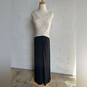 Tadashi Collection Pleated Maxi Dress Gown Ruched Black/White Size Medium
